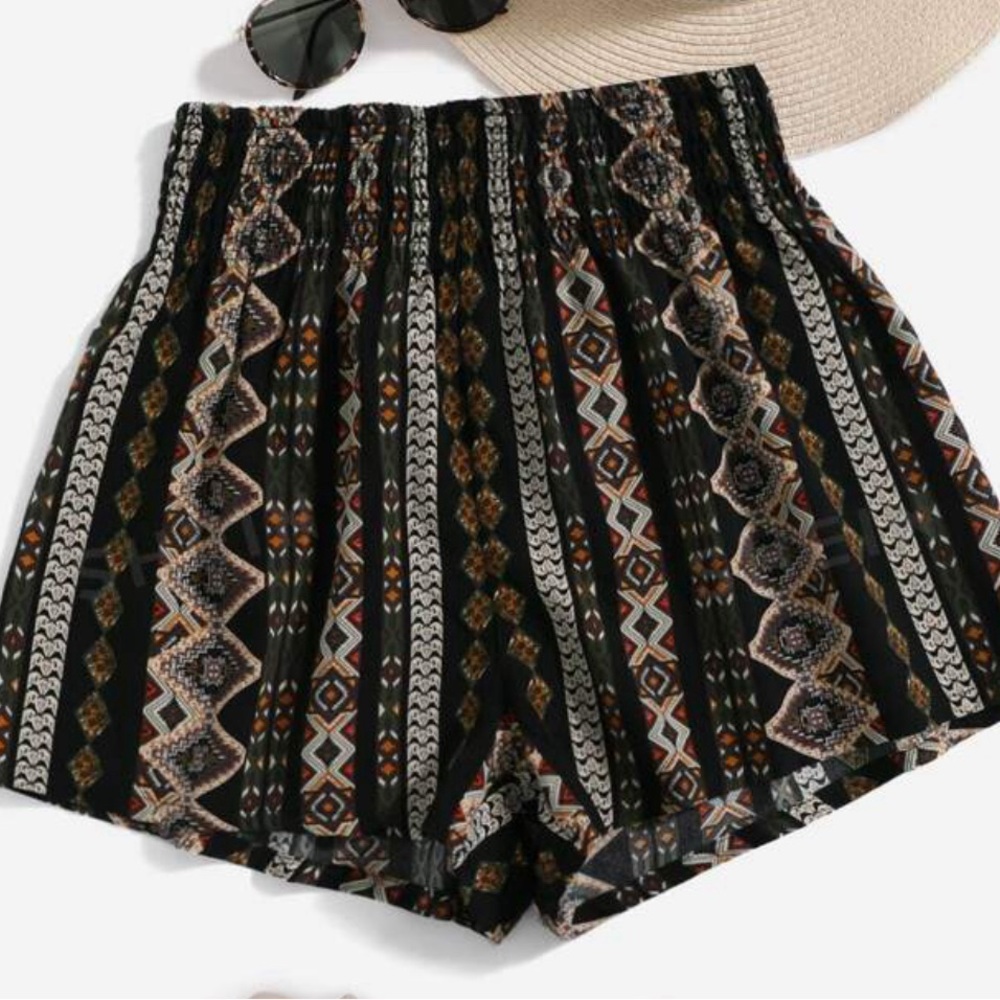 High waisted patterned shorts